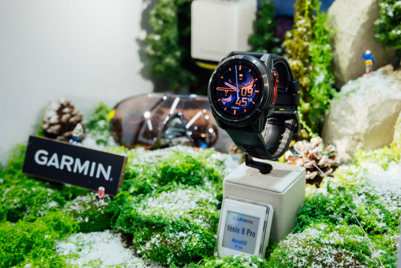evoҕӍ�y��Garmin �Ƴ��׿�Micro LED�ǻ��ֱ�